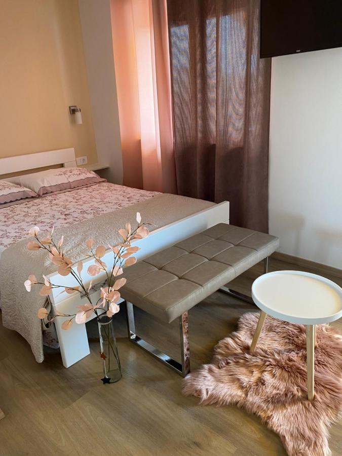 Apartments Maris Umag Eksteriør bilde