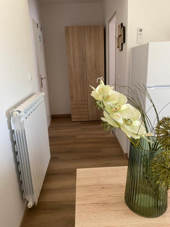 Apartments Maris Umag Eksteriør bilde